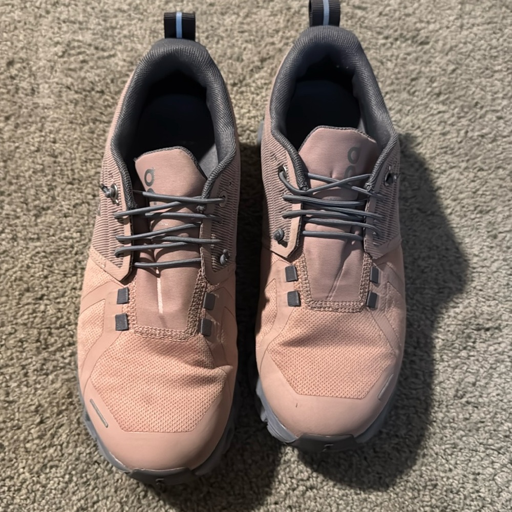 On Cloud Sneakers